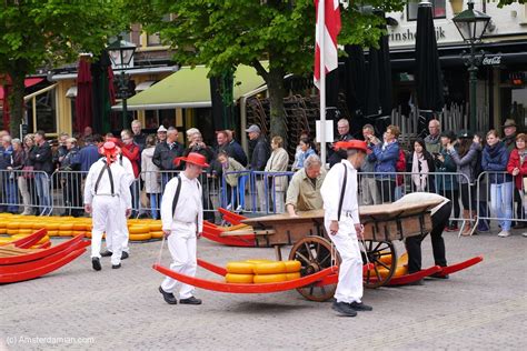 Alkmaar Cheese Market | Amsterdamian - Amsterdam Blog