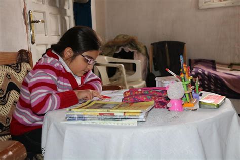 Education Carries On in Syria | UNICEF Canada: For Every Child