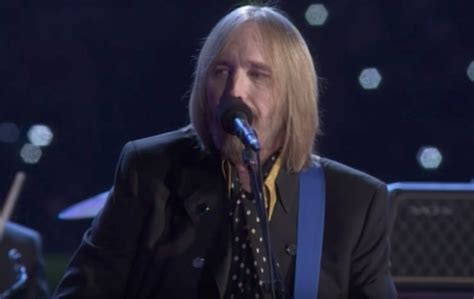 NFL Releases Tom Petty and the Heartbreakers’ Raucous 2008 Super Bowl ...