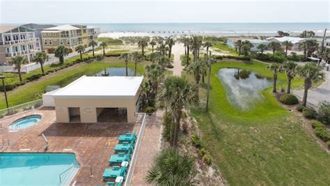 Hampton Inn St. Augustine Beach in St. Augustine, FL | Expedia