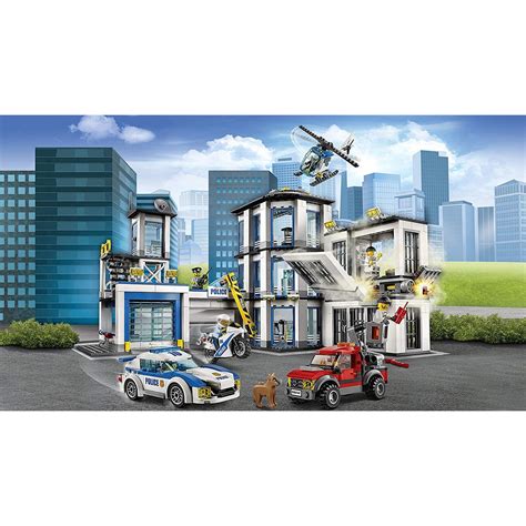 LEGO City - Police Station (60141) - maxidiscounts