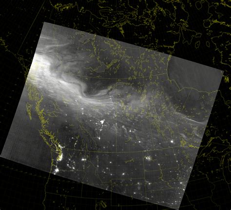 AURORA BOREALIS SATELLITE IMAGERY -- VIIRS Day/Night Band image (09:34 UTC 23 April 2017 ...