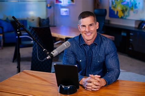 Craig Groeschel Leadership Podcast: ‘Unnecessary Work?’ | Positive Encouraging K-LOVE