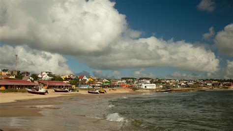 On the Road to Uruguay’s Barely Known and Beautiful Beaches - The New York Times