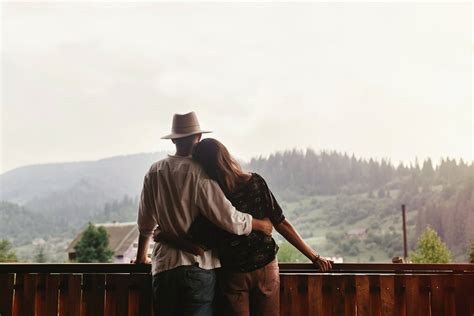 8 Best Romantic Mountain Getaways With Select Registry