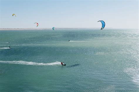 5 Raisons d'Apprendre le Kitesurf à Dakhla, avec l'UCPA DREAMKITE.