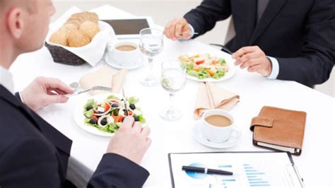 10 Lunch Etiquette Rules Every Professional Should Know And How It May Help You Impress Your ...