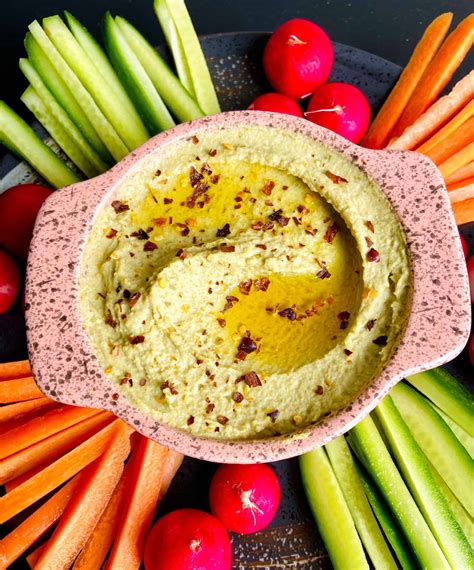 Delicious Green Split Pea Hummus | Yum Vegan Blog