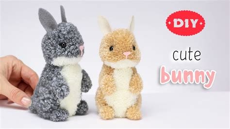 🐰 DIY Cute Bunny Yarn Pom Pom 💕 How To Make Christmas Rabbit 2023 🐰 - YouTube