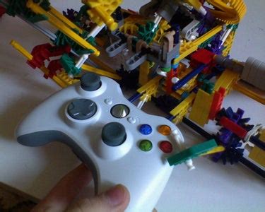 KNEX Steering Wheel for Xbox 360 : 4 Steps - Instructables