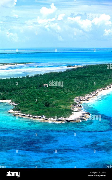 Aerial of Berry Islands Whale Cay Bahamas Stock Photo - Alamy