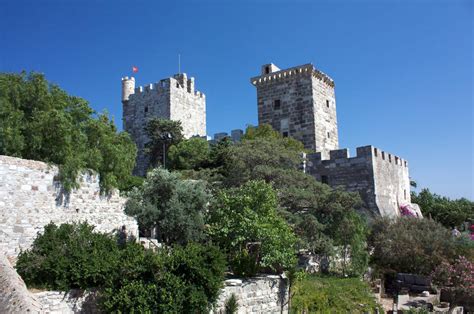 Bodrum Castle - The Castle of St. Peter in Bodrum - Turkey | Trip Ways