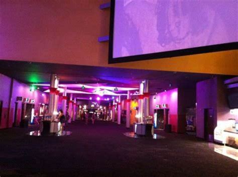 Harkins Moreno Valley 16 | California | Cinemas and Movies