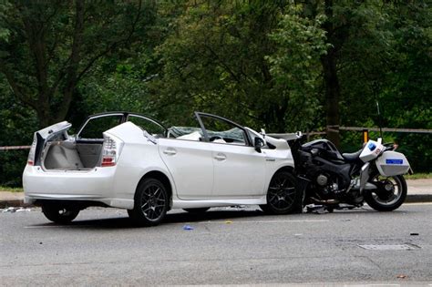 Prince Harry caught up in high speed road crash on way to Invictus Games - Mirror Online