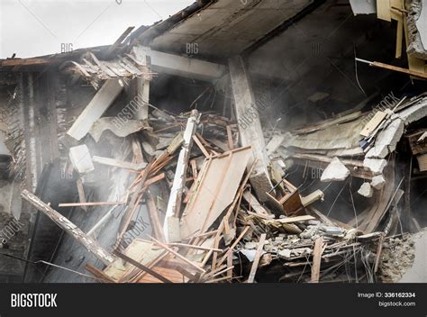 Earthquake Damage, Image & Photo (Free Trial) | Bigstock