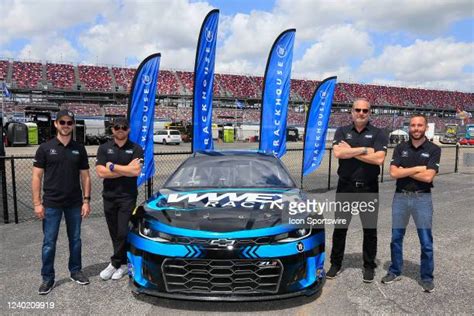 Race Sponsors Photos and Premium High Res Pictures - Getty Images