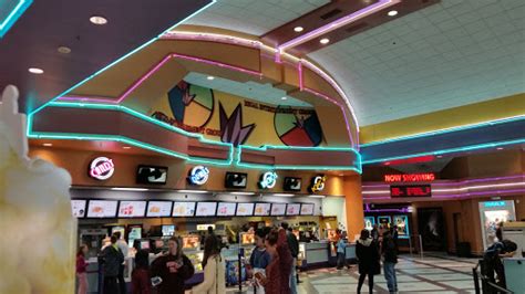 Movie Theater «Regal Cinemas Short Pump 14 & IMAX», reviews and photos ...