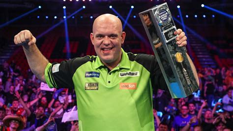 Michael van Gerwen is favourite for World Championship after World ...