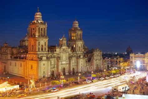 Mexico City's 12 Must-See Landmarks for First Timers