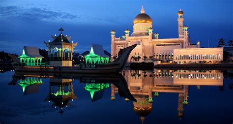 5 Outstanding Attractions You Must Not Miss In Brunei - TravelTourXP.com