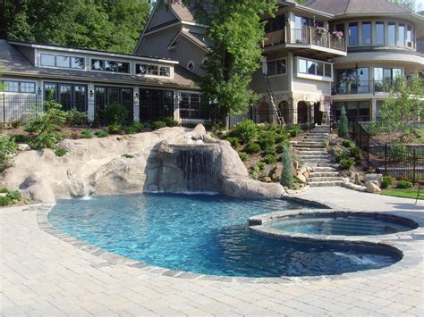 Connecticut Pool and Spa | Connecticut's Premier Pool Contrator