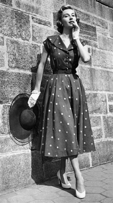 The Best Fashion Photos from the 1950s | 1950 fashion, Vintage fashion ...