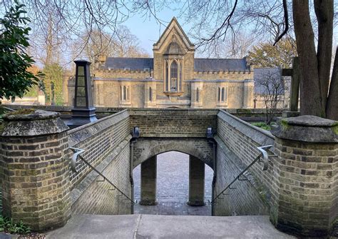 Highgate Cemetery