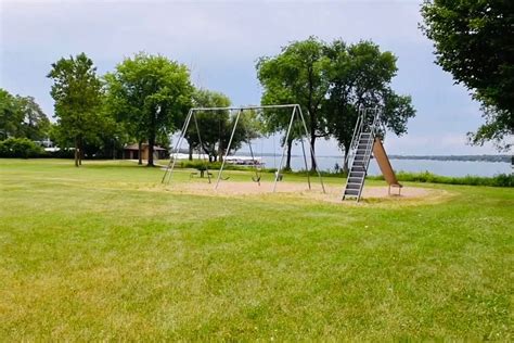 Lake Okoboji Camping: The Ultimate Guide to an Outdoor Adventure - Lake ...