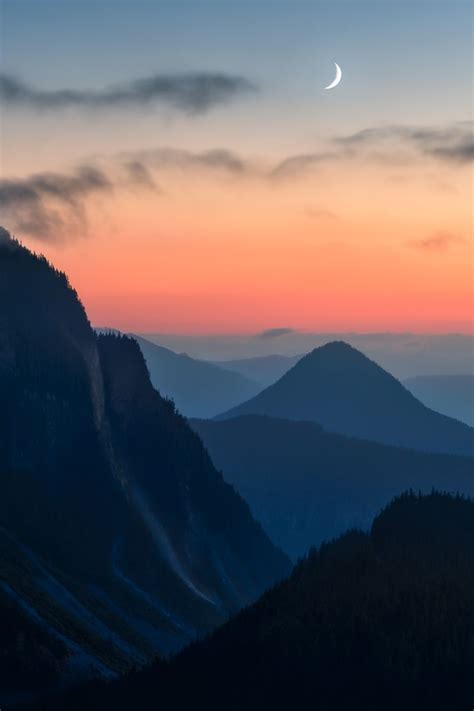 Sunrise Point - Mount Rainier National Park [OC][1365x2048] | Mountain ...