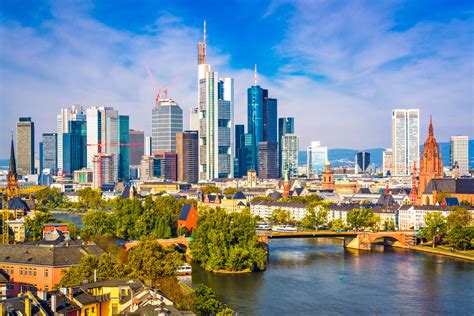 24 Hours in Frankfurt | The Ultimate Guide | One Savvy Wanderer