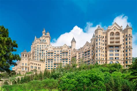 The Castle Hotel, a Luxury Collection Hotel- Deluxe Dalian, China ...