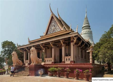 Wat Phnom temple description and photos - Cambodia: Phnom Penh ...