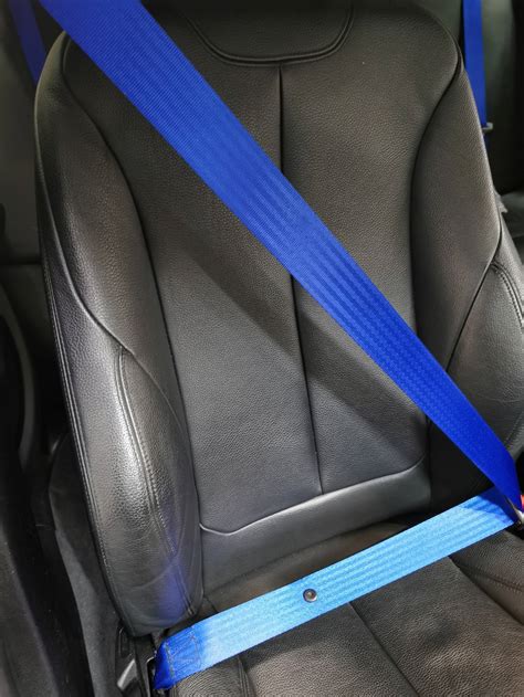 BMW Custom Colour Seat Belts – M-Tec Dynamics