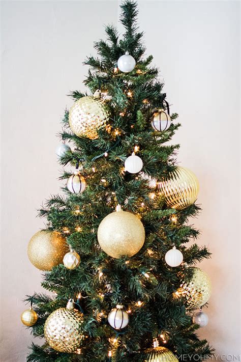 Oversized Christmas Tree Ornaments - img-i