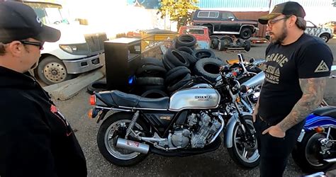 YouTuber Uncovers An Incredible 1979 Honda CBX 1000 Motorbike