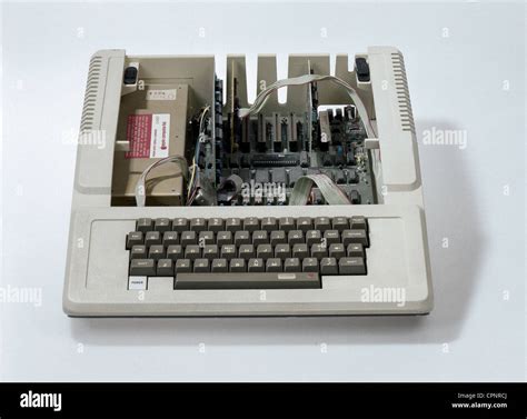 Apple ii computer 1980s hi-res stock photography and images - Alamy