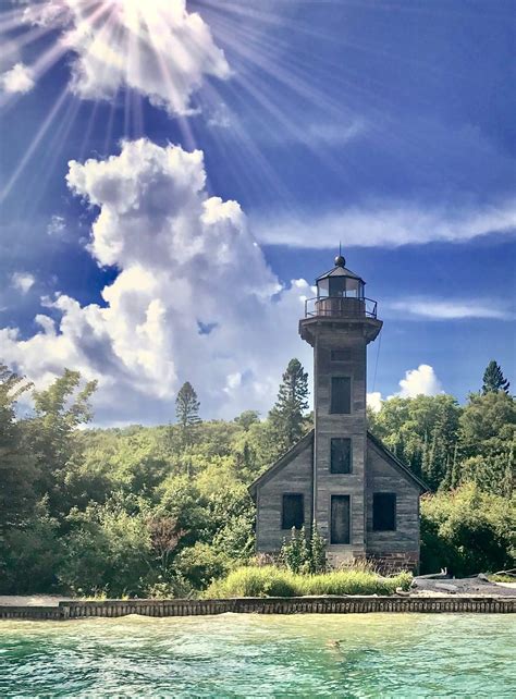 Lake Superior Lighthouses - Lake Superior Circle Tour