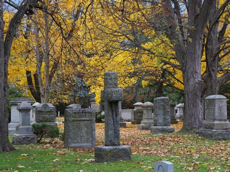 Mount Pleasant Cemetery in Toronto Editorial Stock Image - Image of color, cemetery: 131104184