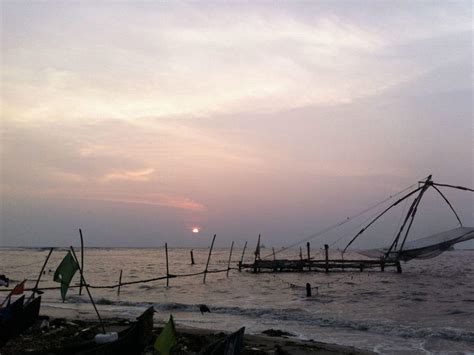 How To Reach Fort Kochi | Where To Stay In Kochi | Times of India Travel