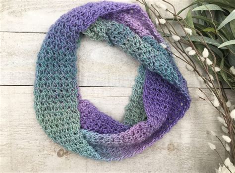 12 Spring Crochet Scarves and Shawls Patterns - Made by Gootie