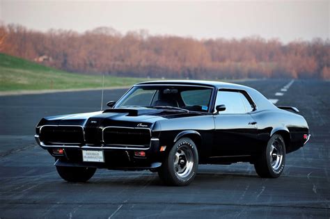 Since we’re doing cougars... 1970 Mercury Cougar Eliminator 428 Super Cobra Jet : classiccars