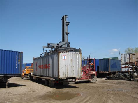 How to move 20 foot, 40 foot Shipping Container — Super Cubes