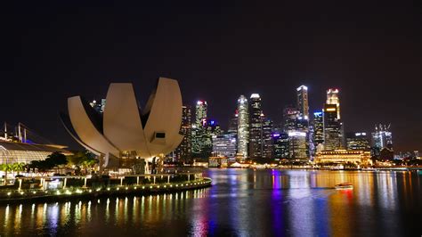 Time lapse of Buildings in Singapore city 3398683 Stock Video at Vecteezy