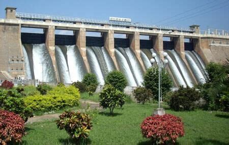 Vaigai Dam, Madurai | Reviews | Ticket Price | Timings | Address: TripHobo