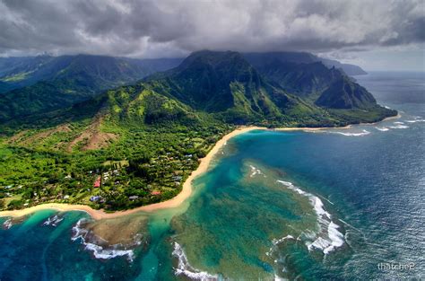 "Tunnels Beach HDR" by thatche2 | Redbubble