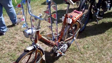 Old motorized bicycles and more - YouTube