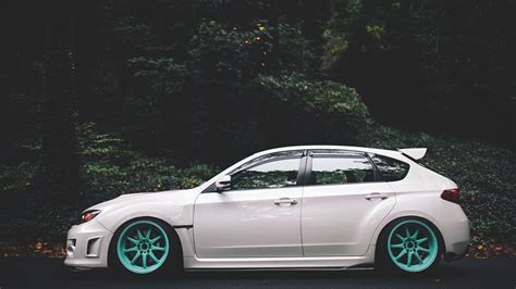 White Subaru Impreza 5-door hatchback HD wallpaper | Wallpaper Flare