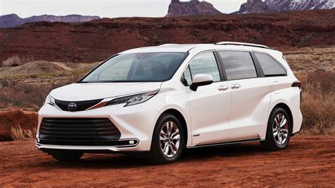 มาชม Toyota Sienna 2020