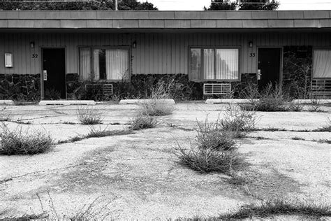 Abandoned Motel in Wells Nevada Photograph by Rick Pisio - Fine Art America