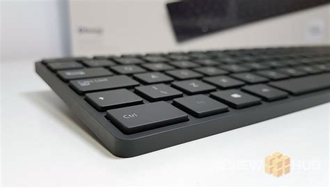 Microsoft Designer Bluetooth Keyboard Review = Awesome! (9/10) | RH